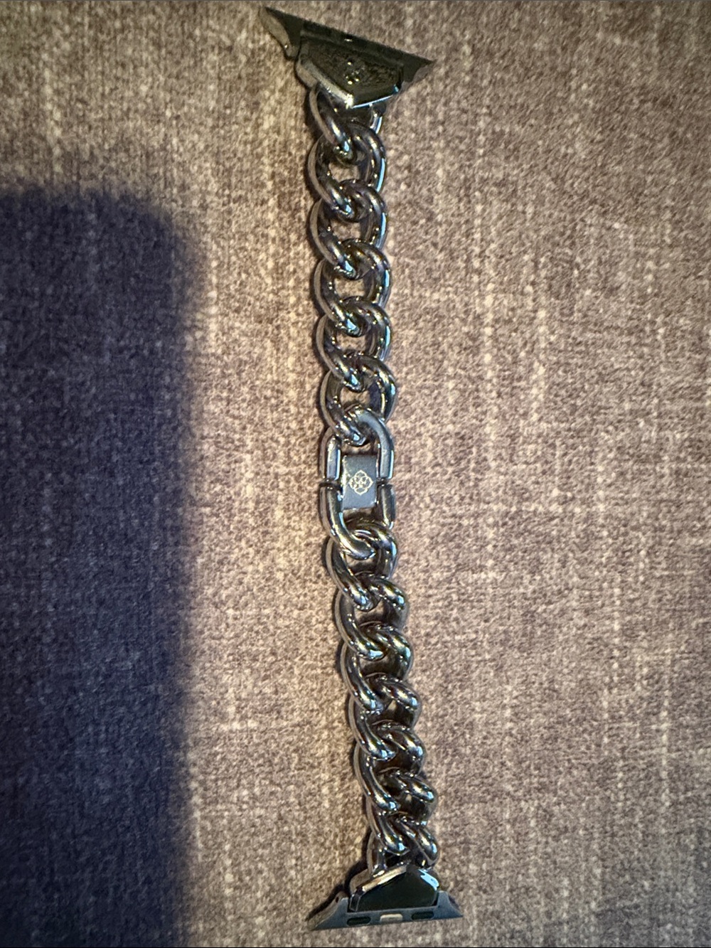 Kendra Scott Chunky Silver Chain Link Apple Watch Band Adapter size M/L